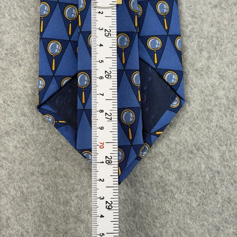 Vintage Gucci Italy Silk Tie Blue‎ Magnifying Glass Novelty Necktie 57x3.75